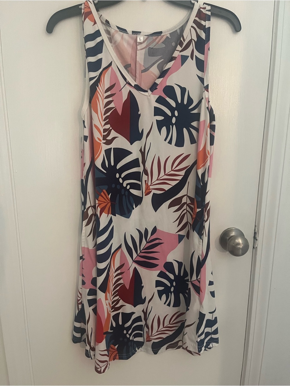 Source Unknown Cream Tropical Leaf-Print Mini Dress with Navy & Pink Accents